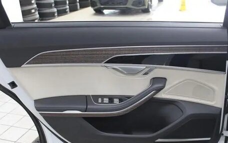 Audi A8, 2022 год, 7 150 000 рублей, 34 фотография