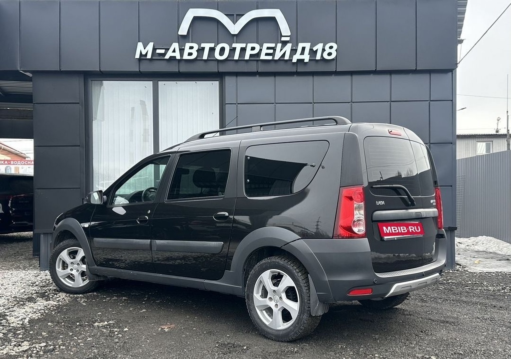 ВАЗ (LADA) Largus Cross, 2017 год, 1 049 000 рублей, 5 фотография