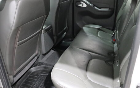 Nissan Navara (Frontier), 2013 год, 1 650 000 рублей, 17 фотография