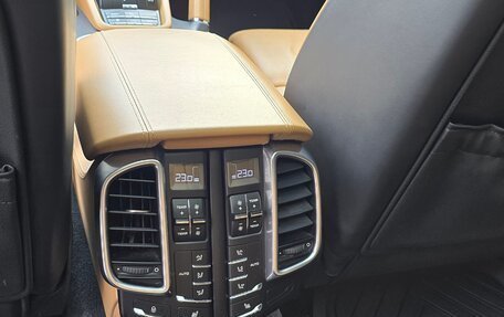 Porsche Cayenne III, 2012 год, 4 100 000 рублей, 15 фотография