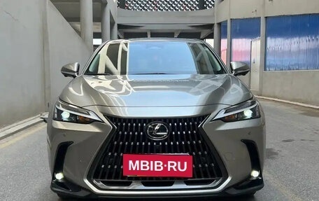 Lexus NX, 2024 год, 4 300 000 рублей, 2 фотография