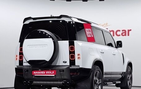 Land Rover Defender II, 2022 год, 6 860 000 рублей, 2 фотография
