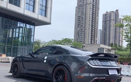 Ford Mustang VI рестайлинг, 2021 год, 2 700 200 рублей, 5 фотография