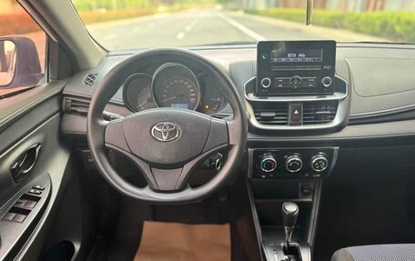 Toyota Yaris XP150 рестайлинг, 2021 год, 1 280 000 рублей, 9 фотография