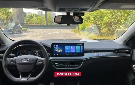 Ford Focus IV, 2021 год, 1 330 035 рублей, 10 фотография