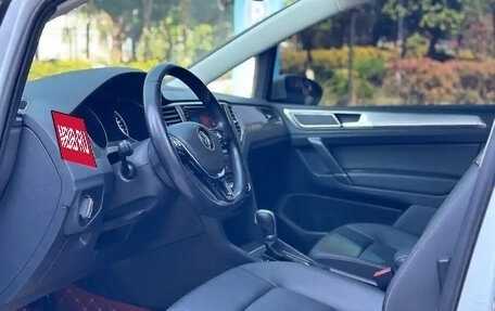 Volkswagen Golf Sportsvan I, 2019 год, 1 570 035 рублей, 10 фотография