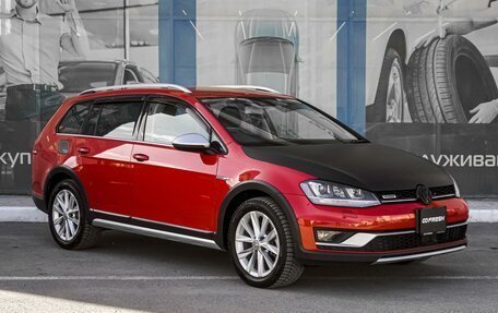 Volkswagen Golf VII, 2015 год, 1 999 000 рублей, 1 фотография