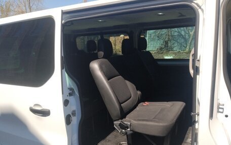 Renault Trafic, 2017 год, 2 750 000 рублей, 7 фотография