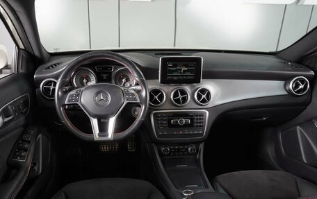 Mercedes-Benz GLA, 2015 год, 2 110 000 рублей, 6 фотография