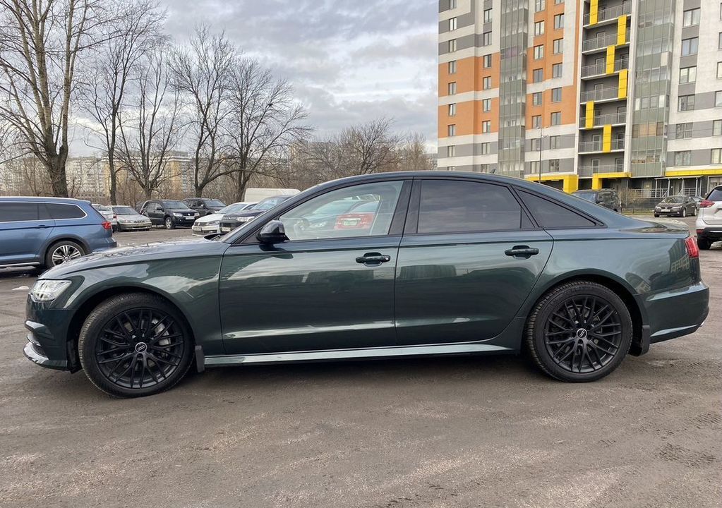 Audi A6 C7 рестайлинг, 2017 год, 2 600 000 рублей, 6 фотография