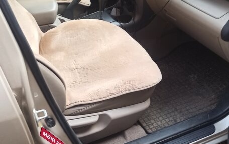 Toyota RAV4, 2006 год, 1 080 000 рублей, 11 фотография