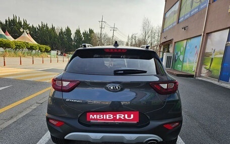 KIA Stonic, 2021 год, 1 285 009 рублей, 5 фотография