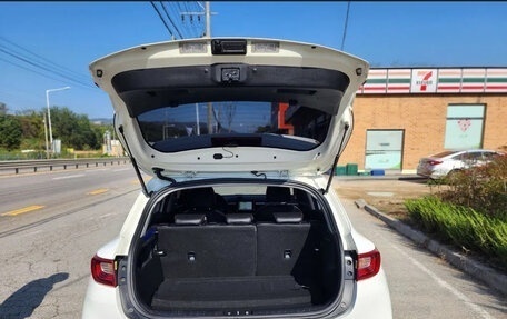 KIA Stonic, 2021 год, 1 250 009 рублей, 5 фотография