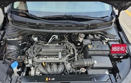 KIA Stonic, 2021 год, 1 285 009 рублей, 11 фотография