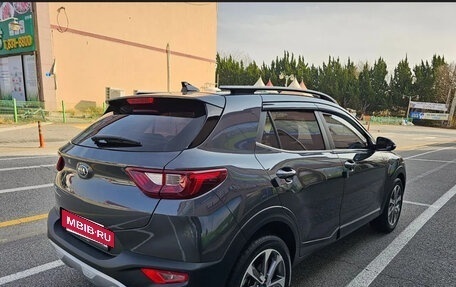 KIA Stonic, 2021 год, 1 285 009 рублей, 4 фотография