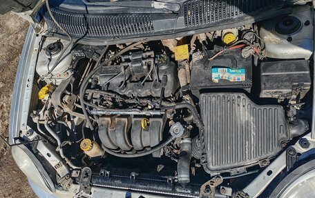 Chrysler Neon II, 2001 год, 120 000 рублей, 9 фотография