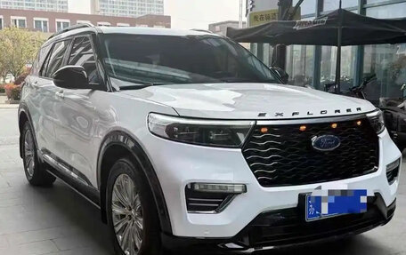 Ford Explorer VI, 2020 год, 2 850 000 рублей, 3 фотография