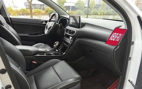 Hyundai Tucson III, 2020 год, 1 825 000 рублей, 16 фотография