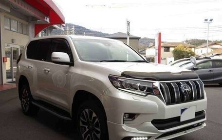 Toyota Land Cruiser Prado 150 рестайлинг 2, 2021 год, 3 764 000 рублей, 3 фотография