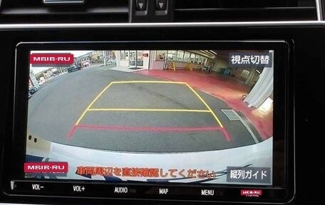 Toyota Land Cruiser Prado 150 рестайлинг 2, 2021 год, 3 764 000 рублей, 10 фотография