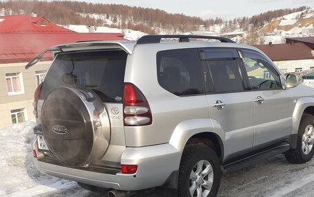 Toyota Land Cruiser Prado 120 рестайлинг, 2004 год, 2 300 000 рублей, 7 фотография