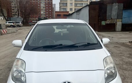 Toyota Vitz, 2010 год, 640 000 рублей, 3 фотография