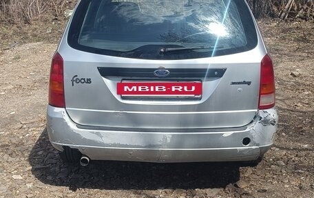 Ford Focus IV, 2001 год, 235 000 рублей, 2 фотография