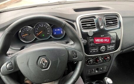 Renault Logan II, 2017 год, 629 000 рублей, 9 фотография