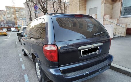 Chrysler Town & Country IV, 2004 год, 500 000 рублей, 7 фотография