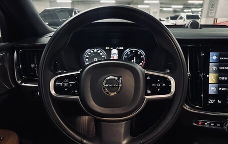 Volvo S60 III, 2021 год, 2 850 000 рублей, 14 фотография