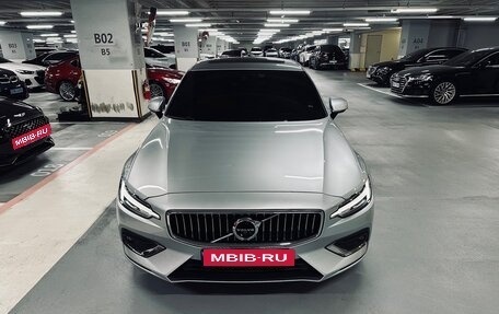 Volvo S60 III, 2021 год, 2 850 000 рублей, 2 фотография