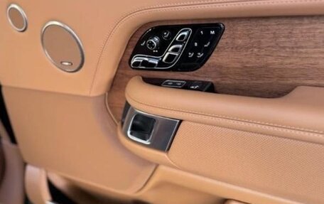 Land Rover Range Rover IV рестайлинг, 2021 год, 22 000 000 рублей, 19 фотография