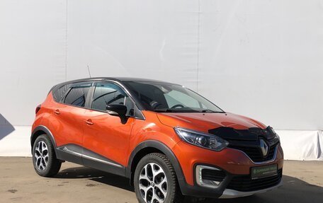 Renault Kaptur I рестайлинг, 2017 год, 1 180 000 рублей, 3 фотография