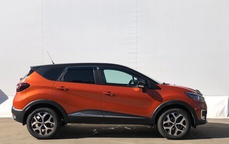 Renault Kaptur I рестайлинг, 2017 год, 1 180 000 рублей, 4 фотография