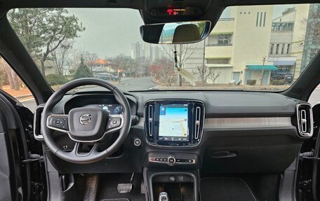 Volvo XC40 I, 2021 год, 2 490 000 рублей, 8 фотография