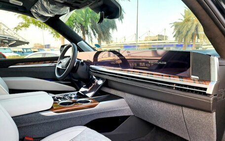 Cadillac Escalade V, 2025 год, 23 900 000 рублей, 7 фотография