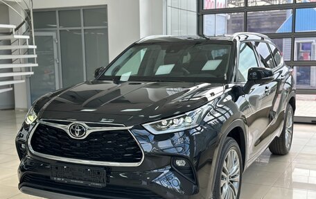Toyota Highlander, 2025 год, 5 600 000 рублей, 1 фотография