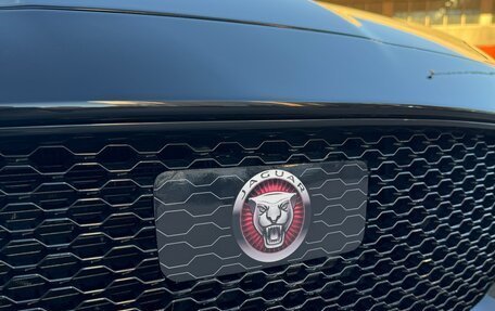 Jaguar F-Pace, 2019 год, 4 150 000 рублей, 6 фотография
