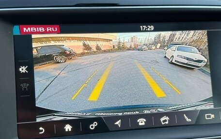 Jaguar F-Pace, 2019 год, 4 150 000 рублей, 17 фотография