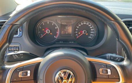 Volkswagen Polo VI (EU Market), 2019 год, 1 230 000 рублей, 13 фотография