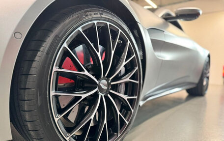 Aston Martin V8 Vantage IV, 2025 год, 23 700 000 рублей, 5 фотография
