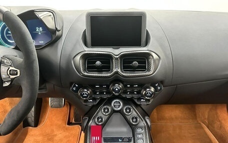 Aston Martin V8 Vantage IV, 2025 год, 23 700 000 рублей, 12 фотография