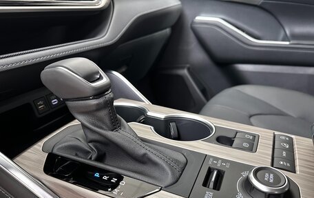 Toyota Highlander, 2025 год, 5 600 000 рублей, 11 фотография