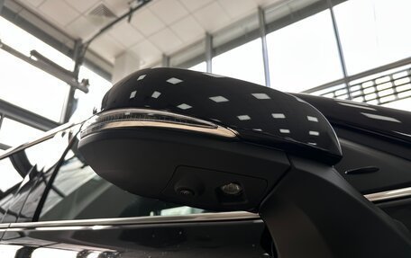 Toyota Highlander, 2025 год, 5 600 000 рублей, 21 фотография