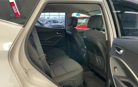 Hyundai Santa Fe III рестайлинг, 2015 год, 2 129 000 рублей, 18 фотография