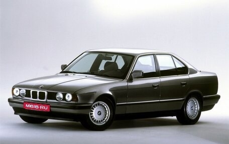 BMW 5 серия, 1988 год, 280 000 рублей, 1 фотография