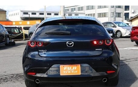 Mazda 3, 2021 год, 1 300 000 рублей, 7 фотография