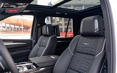Cadillac Escalade V, 2024 год, 25 000 000 рублей, 9 фотография