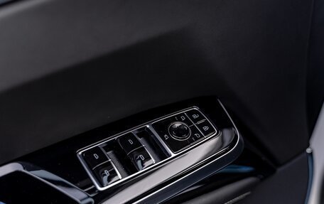 Cadillac Escalade V, 2024 год, 25 000 000 рублей, 22 фотография