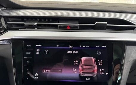 Volkswagen Passat CC, 2022 год, 2 800 000 рублей, 15 фотография